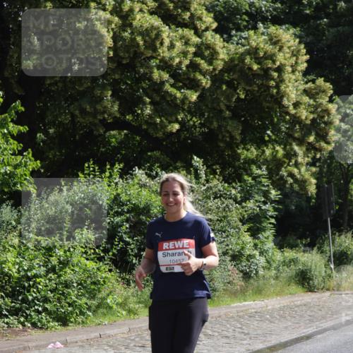 14.06.2026 - REWE Women's Run Jannik Wohlers http://msf.ph/oto/9802988 14.06.2026 10:17:00 Laufen 10457, 7 meine-sportfotos.de