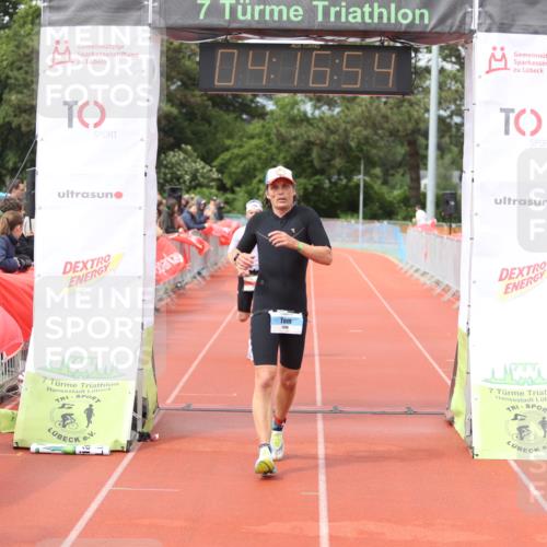 14.06.2026 - 7 Türme Triathlon Andreas Tolksdorf http://msf.ph/oto/9802998 14.06.2026 15:16:52 Ziel 689, 877, 1088, 1144 meine-sportfotos.de