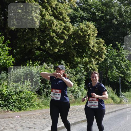 14.06.2026 - REWE Women's Run Jannik Wohlers http://msf.ph/oto/9803018 14.06.2026 10:17:18 Laufen 11247, 10572 meine-sportfotos.de