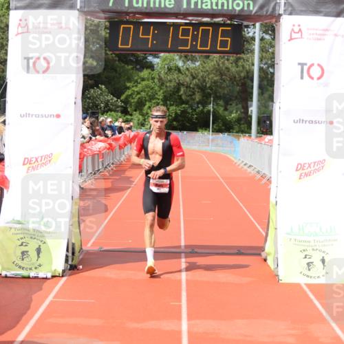 14.06.2026 - 7 Türme Triathlon Andreas Tolksdorf http://msf.ph/oto/9803065 14.06.2026 15:19:04 Ziel 863 meine-sportfotos.de