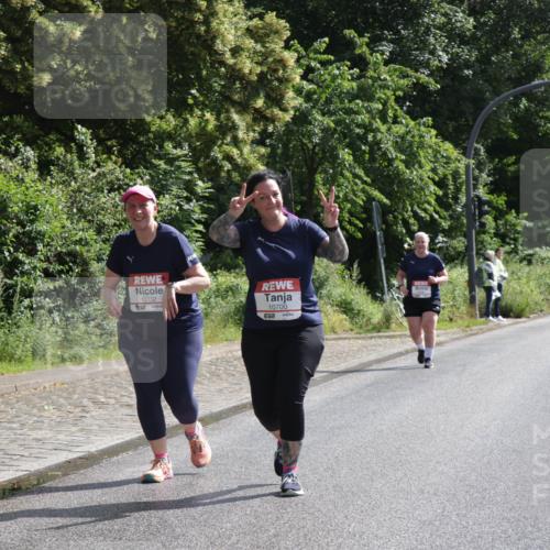 14.06.2026 - REWE Women's Run Jannik Wohlers http://msf.ph/oto/9803110 14.06.2026 10:17:49 Laufen 10152, 10700, 57 meine-sportfotos.de