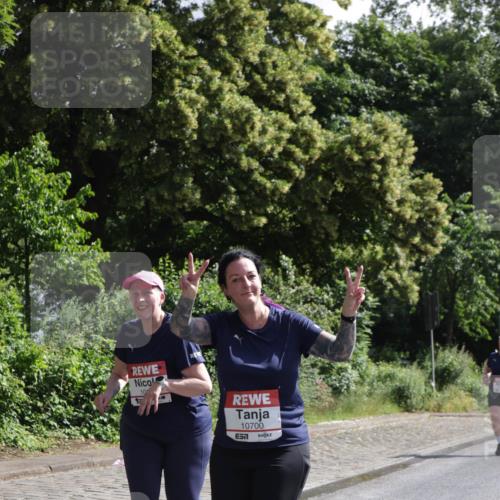 14.06.2026 - REWE Women's Run Jannik Wohlers http://msf.ph/oto/9803127 14.06.2026 10:17:51 Laufen 10, 10700, 7 meine-sportfotos.de