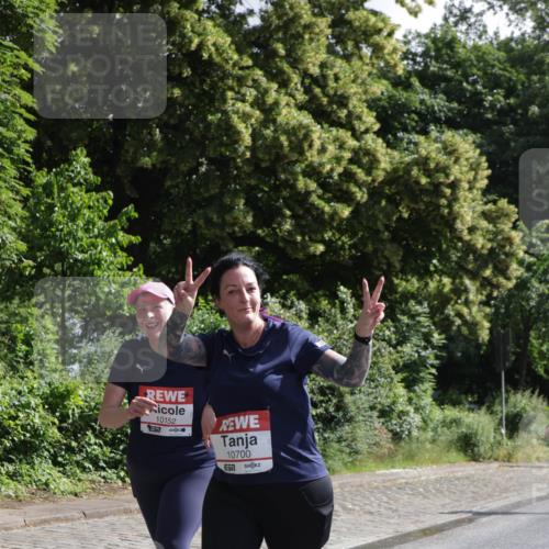 14.06.2026 - REWE Women's Run Jannik Wohlers http://msf.ph/oto/9803133 14.06.2026 10:17:51 Laufen 10152, 10700 meine-sportfotos.de