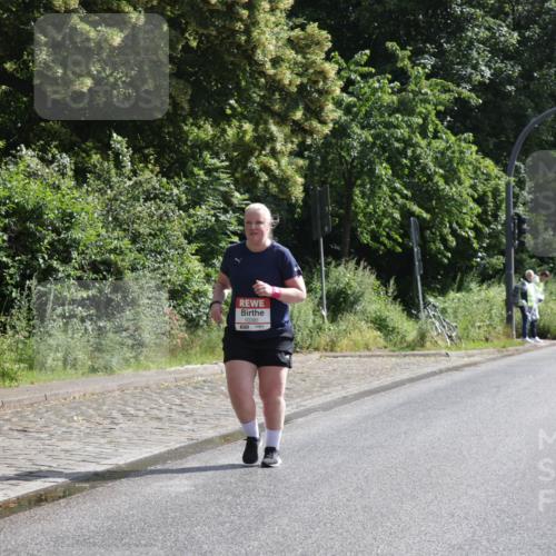 14.06.2026 - REWE Women's Run Jannik Wohlers http://msf.ph/oto/9803135 14.06.2026 10:17:54 Laufen 10381 meine-sportfotos.de