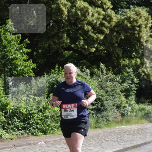 14.06.2026 - REWE Women's Run Jannik Wohlers http://msf.ph/oto/9803153 14.06.2026 10:17:56 Laufen 10381, 6517 meine-sportfotos.de