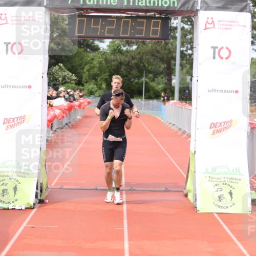 14.06.2026 - 7 Türme Triathlon Andreas Tolksdorf http://msf.ph/oto/9803170 14.06.2026 15:20:36 Ziel 947, 1014, 1157 meine-sportfotos.de