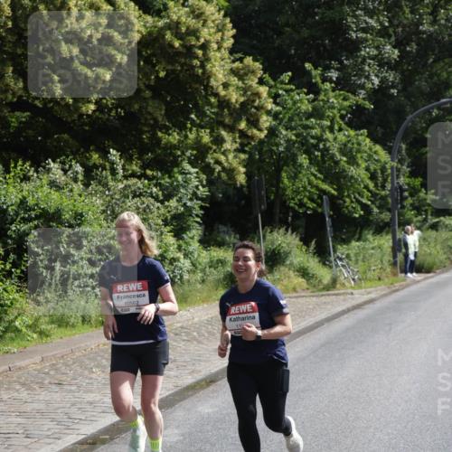 14.06.2026 - REWE Women's Run Jannik Wohlers http://msf.ph/oto/9803197 14.06.2026 10:18:23 Laufen 10562 meine-sportfotos.de