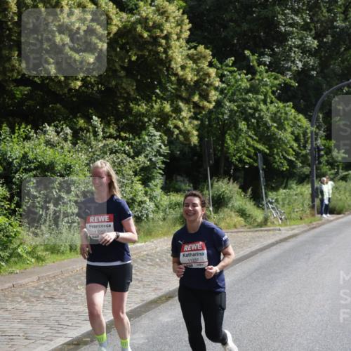 14.06.2026 - REWE Women's Run Jannik Wohlers http://msf.ph/oto/9803199 14.06.2026 10:18:23 Laufen 10562, 11237, 557 meine-sportfotos.de