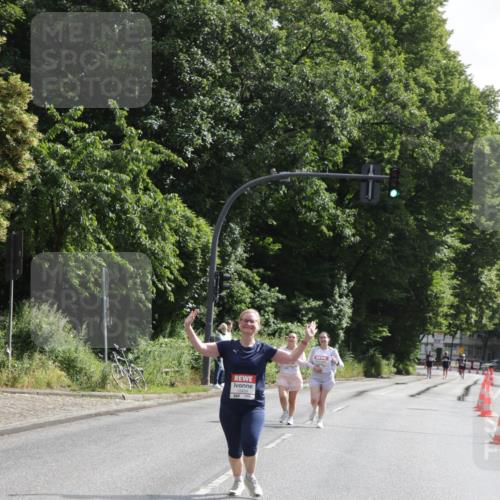 14.06.2026 - REWE Women's Run Jannik Wohlers http://msf.ph/oto/9803215 14.06.2026 10:18:54 Laufen  meine-sportfotos.de