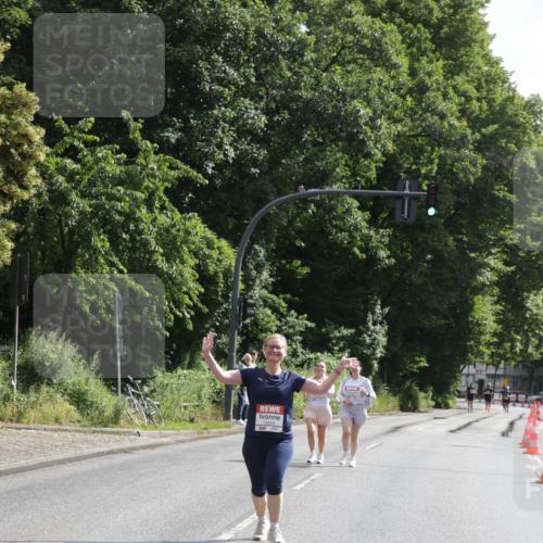 14.06.2026 - REWE Women's Run Jannik Wohlers http://msf.ph/oto/9803216 14.06.2026 10:18:54 Laufen  meine-sportfotos.de