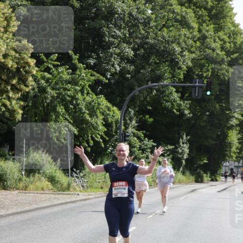 14.06.2026 - REWE Women's Run Jannik Wohlers http://msf.ph/oto/9803227 14.06.2026 10:18:55 Laufen 10459 meine-sportfotos.de