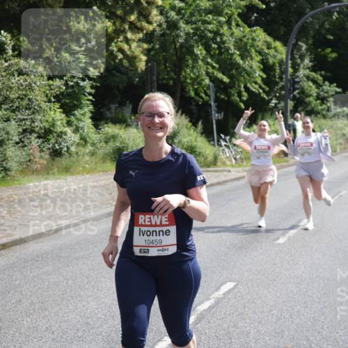 14.06.2026 - REWE Women's Run Jannik Wohlers http://msf.ph/oto/9803232 14.06.2026 10:18:57 Laufen 10459 meine-sportfotos.de
