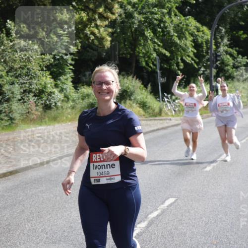 14.06.2026 - REWE Women's Run Jannik Wohlers http://msf.ph/oto/9803235 14.06.2026 10:18:57 Laufen 10459 meine-sportfotos.de