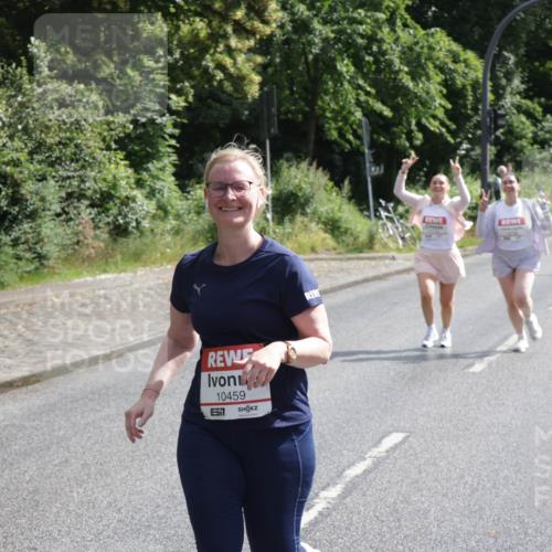 14.06.2026 - REWE Women's Run Jannik Wohlers http://msf.ph/oto/9803236 14.06.2026 10:18:57 Laufen 10459, 57 meine-sportfotos.de