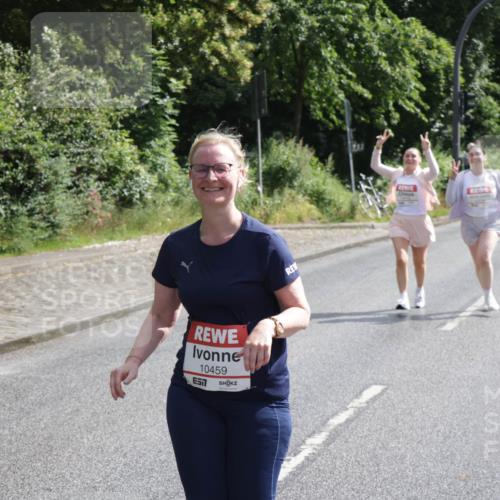 14.06.2026 - REWE Women's Run Jannik Wohlers http://msf.ph/oto/9803238 14.06.2026 10:18:57 Laufen 10459, 7 meine-sportfotos.de