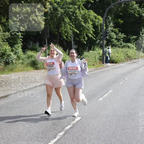 14.06.2026 - REWE Women's Run Jannik Wohlers http://msf.ph/oto/9803247 14.06.2026 10:18:59 Laufen 10135, 10136 meine-sportfotos.de