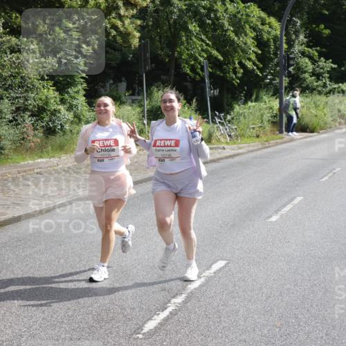 14.06.2026 - REWE Women's Run Jannik Wohlers http://msf.ph/oto/9803260 14.06.2026 10:18:59 Laufen 10135, 10136, 657 meine-sportfotos.de