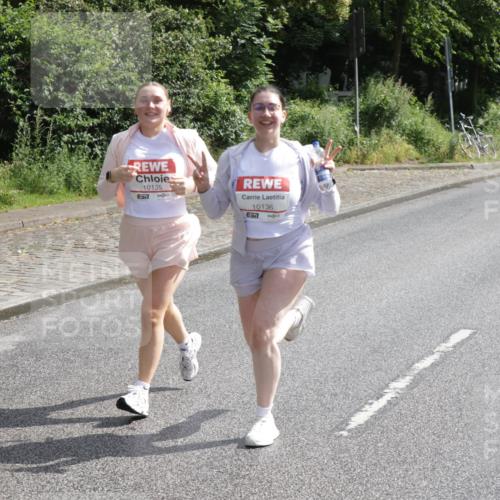 14.06.2026 - REWE Women's Run Jannik Wohlers http://msf.ph/oto/9803280 14.06.2026 10:19:00 Laufen 10135, 7, 10136 meine-sportfotos.de