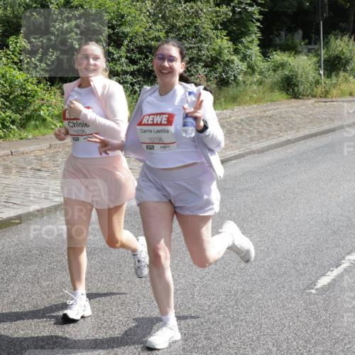 14.06.2026 - REWE Women's Run Jannik Wohlers http://msf.ph/oto/9803292 14.06.2026 10:19:00 Laufen 10135, 517, 10136 meine-sportfotos.de