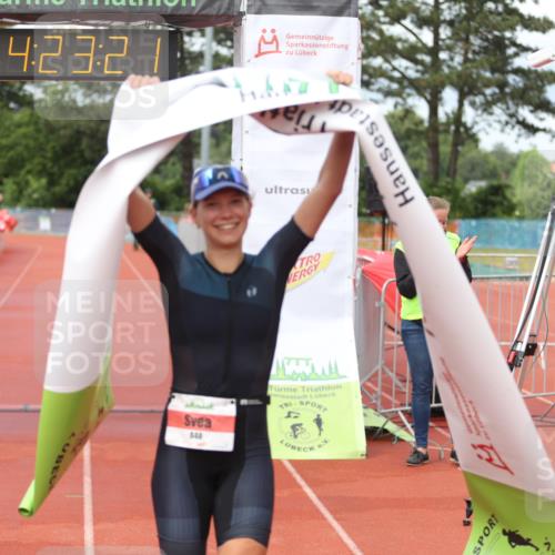 14.06.2026 - 7 Türme Triathlon Andreas Tolksdorf http://msf.ph/oto/9803356 14.06.2026 15:23:20 Ziel 848 meine-sportfotos.de
