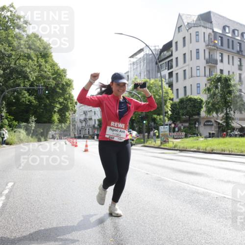 14.06.2026 - REWE Women's Run Jannik Wohlers http://msf.ph/oto/9803380 14.06.2026 10:19:46 Laufen 11364, 7, 000 meine-sportfotos.de