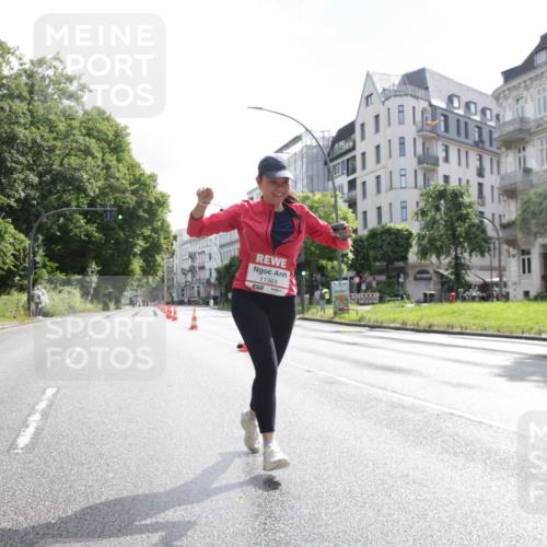 14.06.2026 - REWE Women's Run Jannik Wohlers http://msf.ph/oto/9803384 14.06.2026 10:19:46 Laufen 11364, 00 meine-sportfotos.de