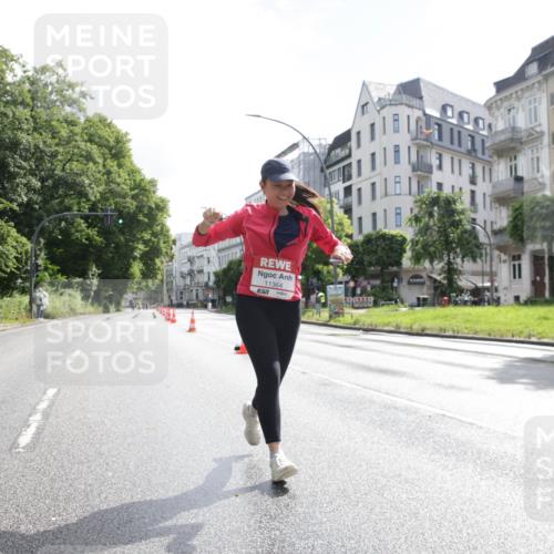 14.06.2026 - REWE Women's Run Jannik Wohlers http://msf.ph/oto/9803386 14.06.2026 10:19:46 Laufen 11364, 7, 000 meine-sportfotos.de