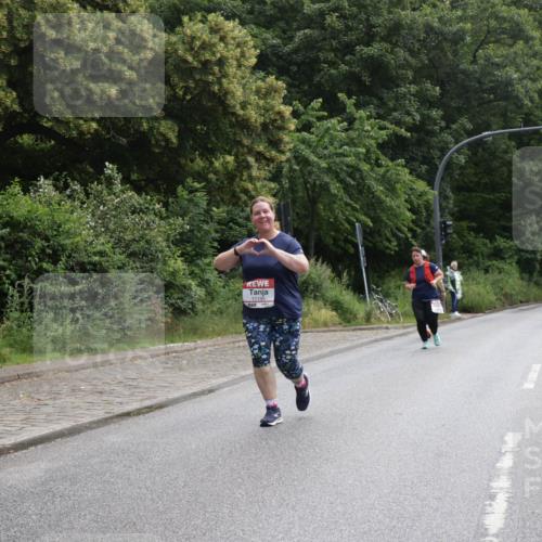 14.06.2026 - REWE Women's Run Jannik Wohlers http://msf.ph/oto/9803444 14.06.2026 10:20:42 Laufen 11190 meine-sportfotos.de