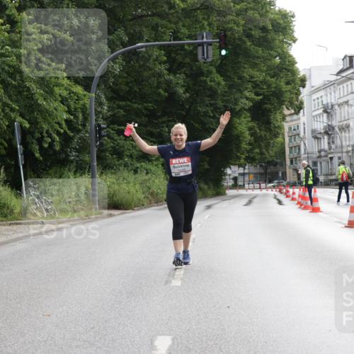 14.06.2026 - REWE Women's Run Jannik Wohlers http://msf.ph/oto/9803569 14.06.2026 10:23:02 Laufen 1 meine-sportfotos.de