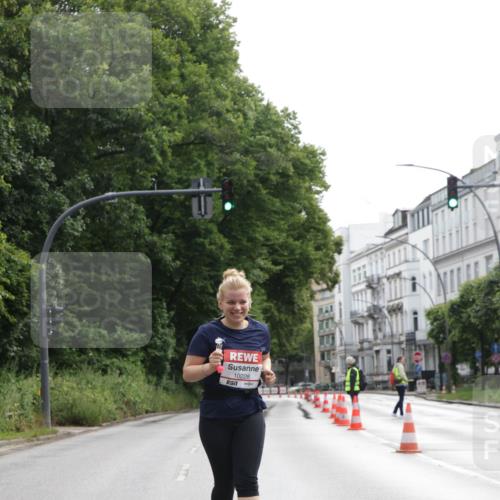14.06.2026 - REWE Women's Run Jannik Wohlers http://msf.ph/oto/9803573 14.06.2026 10:23:04 Laufen 10228, 7 meine-sportfotos.de