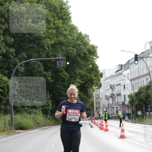 14.06.2026 - REWE Women's Run Jannik Wohlers http://msf.ph/oto/9803576 14.06.2026 10:23:04 Laufen 10228 meine-sportfotos.de