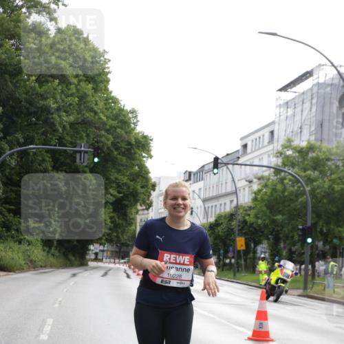 14.06.2026 - REWE Women's Run Jannik Wohlers http://msf.ph/oto/9803590 14.06.2026 10:23:06 Laufen 10228, 01 meine-sportfotos.de