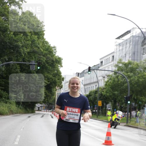 14.06.2026 - REWE Women's Run Jannik Wohlers http://msf.ph/oto/9803591 14.06.2026 10:23:06 Laufen 10228 meine-sportfotos.de