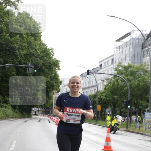 14.06.2026 - REWE Women's Run Jannik Wohlers http://msf.ph/oto/9803594 14.06.2026 10:23:06 Laufen 10228, 7 meine-sportfotos.de