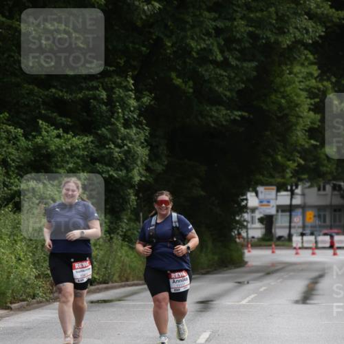 14.06.2026 - REWE Women's Run Jannik Wohlers http://msf.ph/oto/9803614 14.06.2026 10:24:50 Laufen 1083, 11117 meine-sportfotos.de