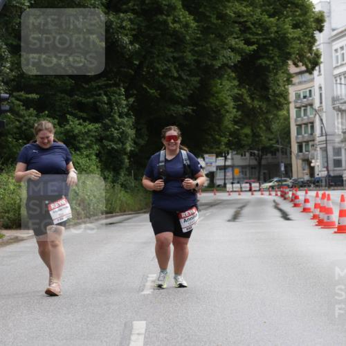14.06.2026 - REWE Women's Run Jannik Wohlers http://msf.ph/oto/9803634 14.06.2026 10:24:55 Laufen 10873, 11117 meine-sportfotos.de