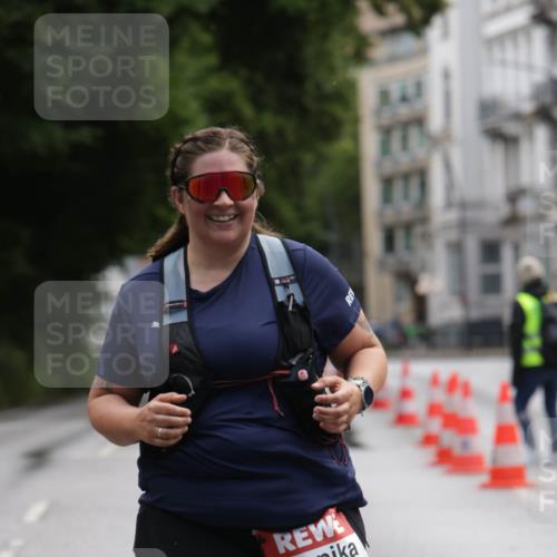 14.06.2026 - REWE Women's Run Jannik Wohlers http://msf.ph/oto/9803644 14.06.2026 10:24:59 Laufen 11117 meine-sportfotos.de