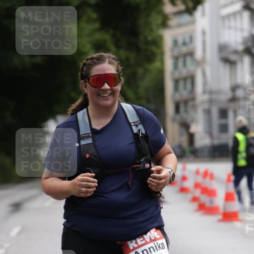 14.06.2026 - REWE Women's Run Jannik Wohlers http://msf.ph/oto/9803645 14.06.2026 10:24:59 Laufen 11117, 7 meine-sportfotos.de