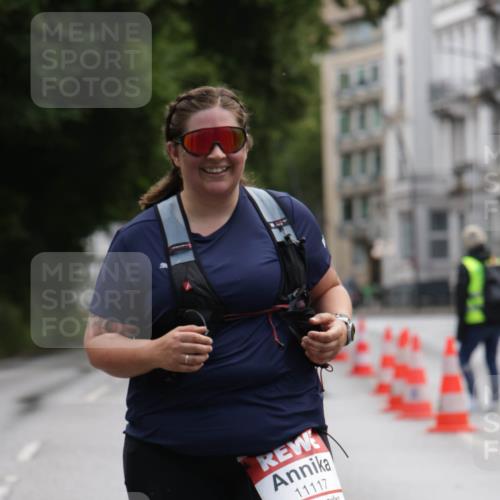 14.06.2026 - REWE Women's Run Jannik Wohlers http://msf.ph/oto/9803646 14.06.2026 10:24:59 Laufen 11117, 7 meine-sportfotos.de
