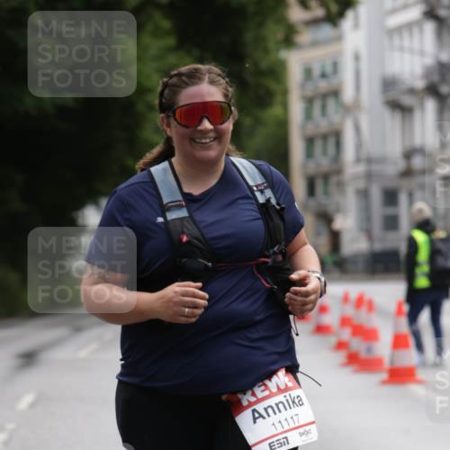 14.06.2026 - REWE Women's Run Jannik Wohlers http://msf.ph/oto/9803648 14.06.2026 10:24:59 Laufen 11117 meine-sportfotos.de