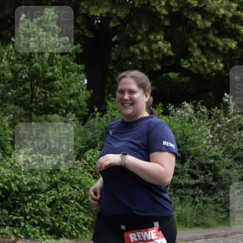 14.06.2026 - REWE Women's Run Jannik Wohlers http://msf.ph/oto/9803660 14.06.2026 10:25:01 Laufen 10873 meine-sportfotos.de