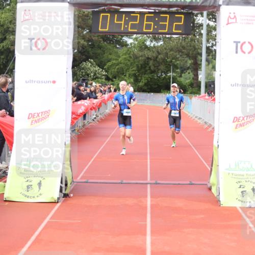 14.06.2026 - 7 Türme Triathlon Andreas Tolksdorf http://msf.ph/oto/9803670 14.06.2026 15:26:31 Ziel 1001, 1030 meine-sportfotos.de