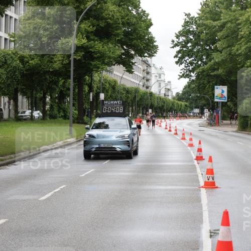 14.06.2026 - REWE Women's Run Jannik Wohlers http://msf.ph/oto/9803730 14.06.2026 10:36:27 Laufen 2, 0, 04, 08, 389 meine-sportfotos.de