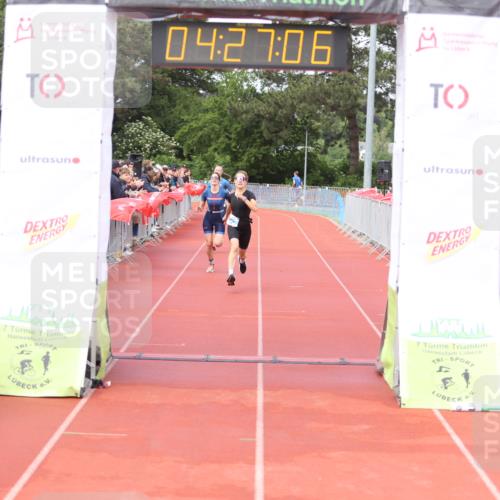 14.06.2026 - 7 Türme Triathlon Andreas Tolksdorf http://msf.ph/oto/9803732 14.06.2026 15:27:05 Ziel 925, 1161, 1170 meine-sportfotos.de