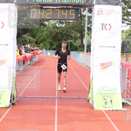 14.06.2026 - 7 Türme Triathlon Andreas Tolksdorf http://msf.ph/oto/9803820 14.06.2026 15:27:44 Ziel 828 meine-sportfotos.de