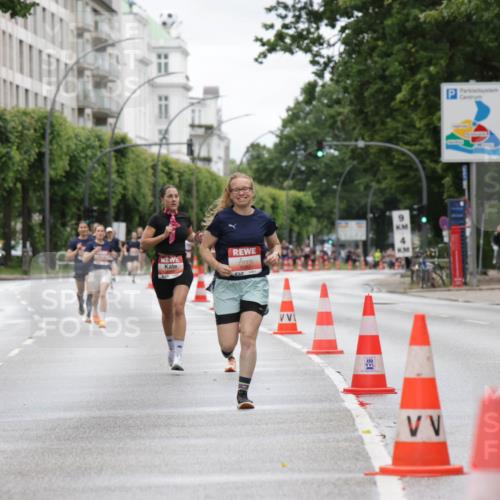 14.06.2026 - REWE Women's Run Jannik Wohlers http://msf.ph/oto/9803837 14.06.2026 10:36:43 Laufen 5504, 51 meine-sportfotos.de