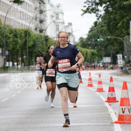 14.06.2026 - REWE Women's Run Jannik Wohlers http://msf.ph/oto/9803844 14.06.2026 10:36:45 Laufen 6049, 6063, 57 meine-sportfotos.de