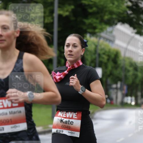 14.06.2026 - REWE Women's Run Jannik Wohlers http://msf.ph/oto/9803876 14.06.2026 10:36:50 Laufen 5091, 6049, 7, 221 meine-sportfotos.de