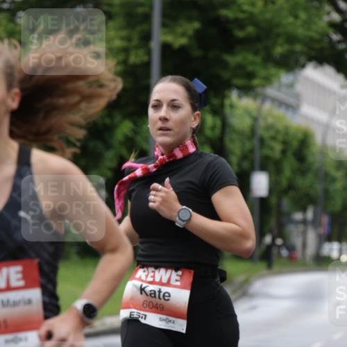 14.06.2026 - REWE Women's Run Jannik Wohlers http://msf.ph/oto/9803878 14.06.2026 10:36:50 Laufen 6049 meine-sportfotos.de