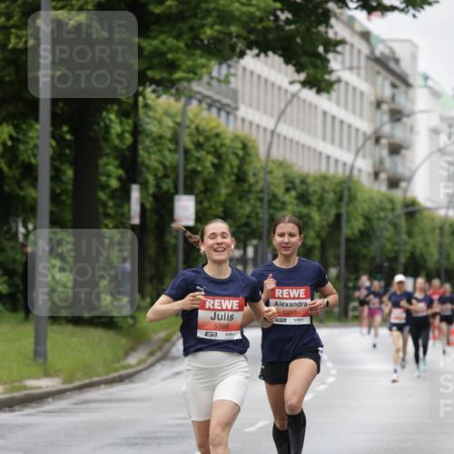 14.06.2026 - REWE Women's Run Jannik Wohlers http://msf.ph/oto/9803892 14.06.2026 10:36:53 Laufen 5386, 5263 meine-sportfotos.de